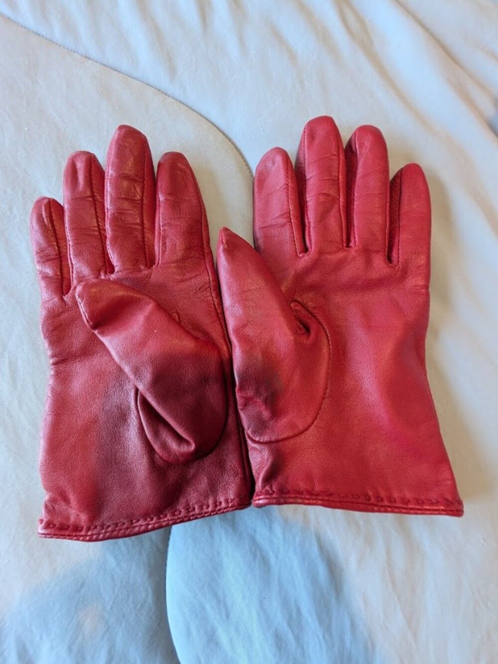 Preston & York Soft Red Genuine Leather Gloves Ladies L Missing Button